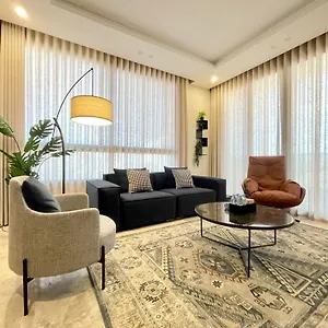 Khozama Living 2 - Alnahda 4* جدة